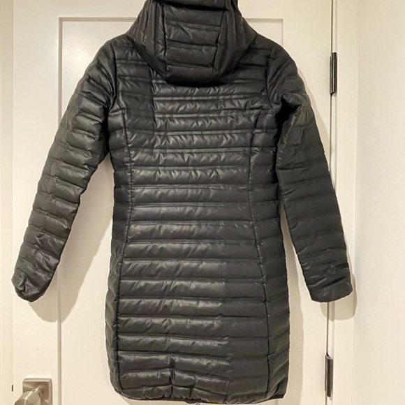 EX Columbia mid length black hood coat - Picture 3 of 3